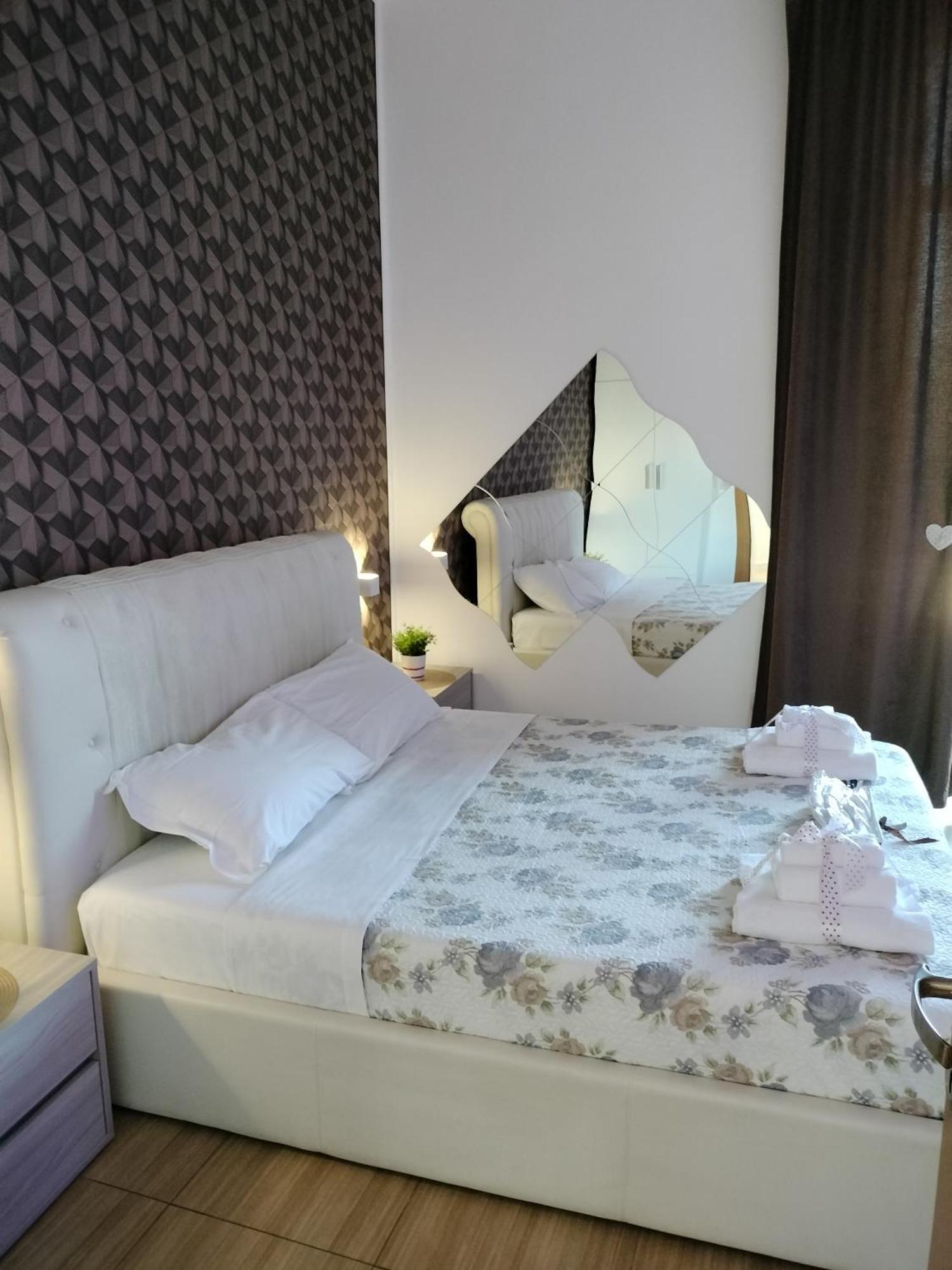 Red House Bed and Breakfast Napels Kamer foto