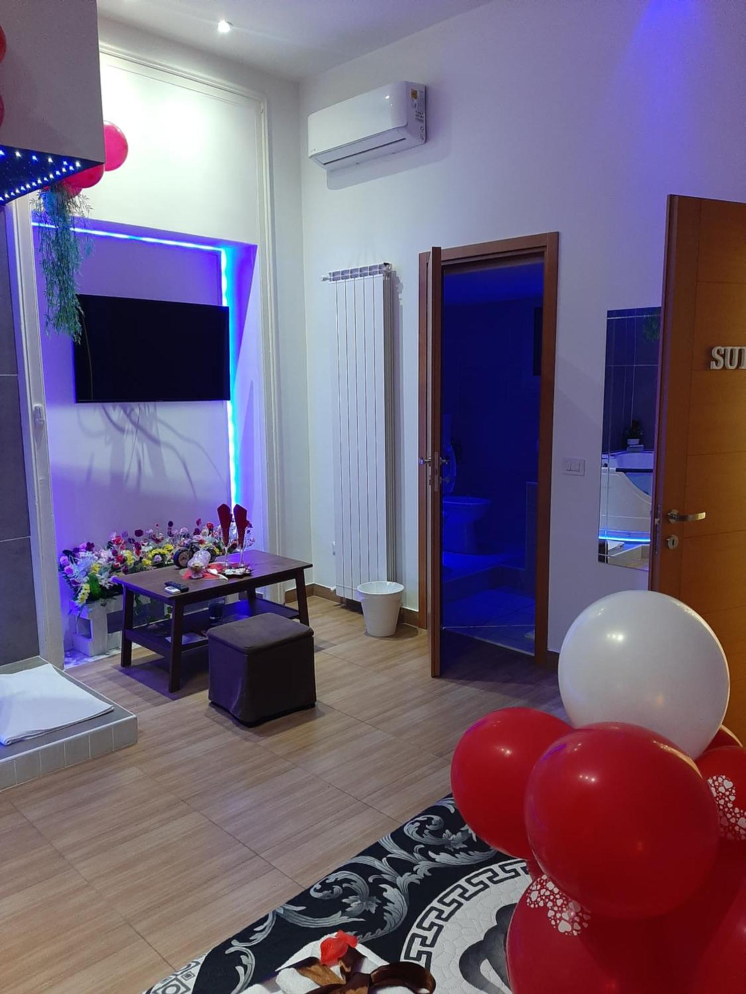 Red House Bed and Breakfast Napels Kamer foto